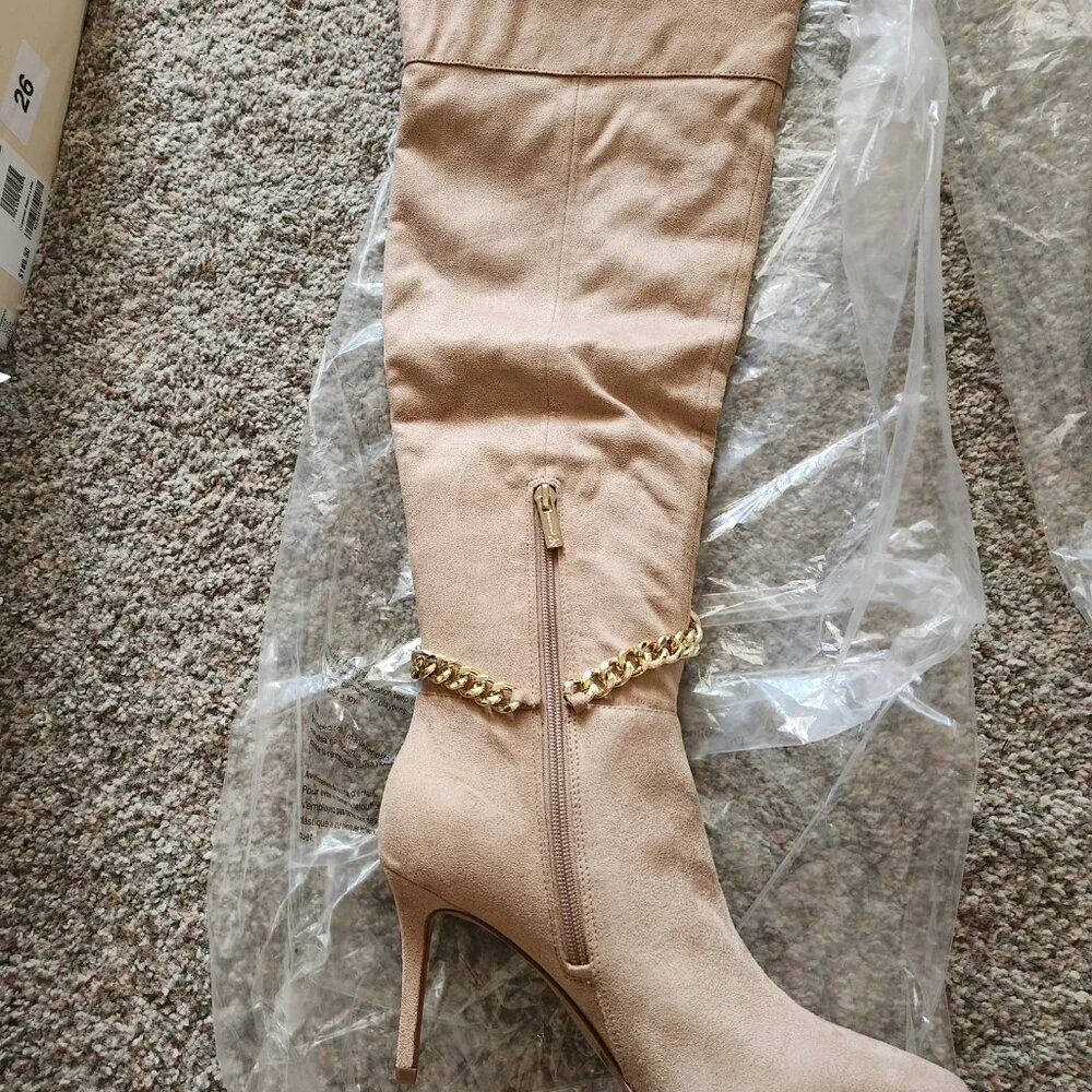 Jessica Simpson Tan 